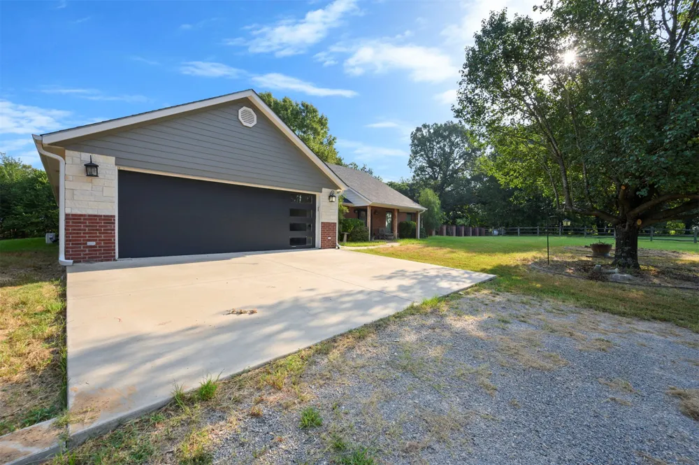 415203 Cornelius Road Antlers, OK 74523