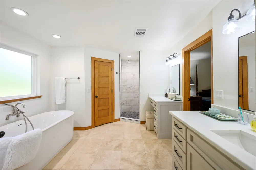 415203 Cornelius Road Antlers, OK 74523