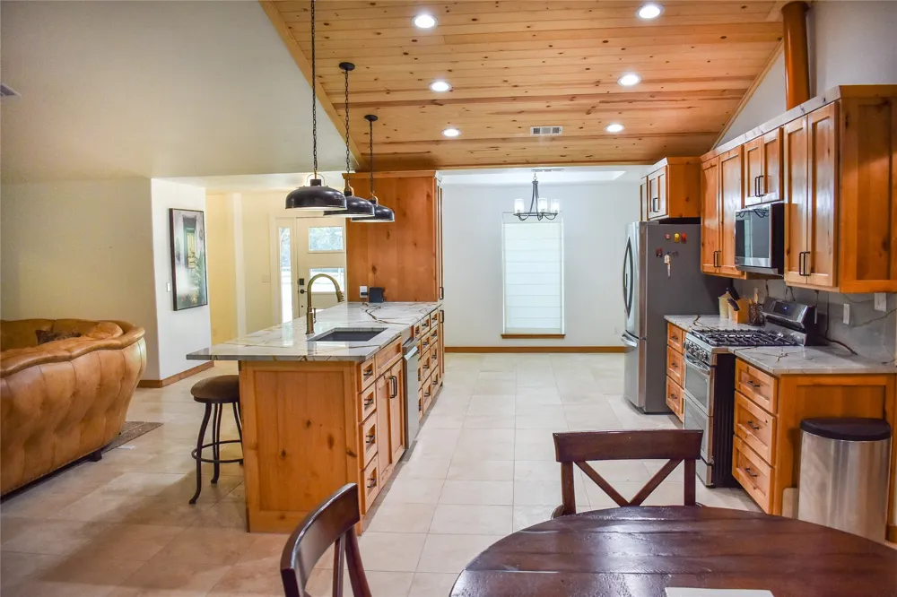 415203 Cornelius Road Antlers, OK 74523