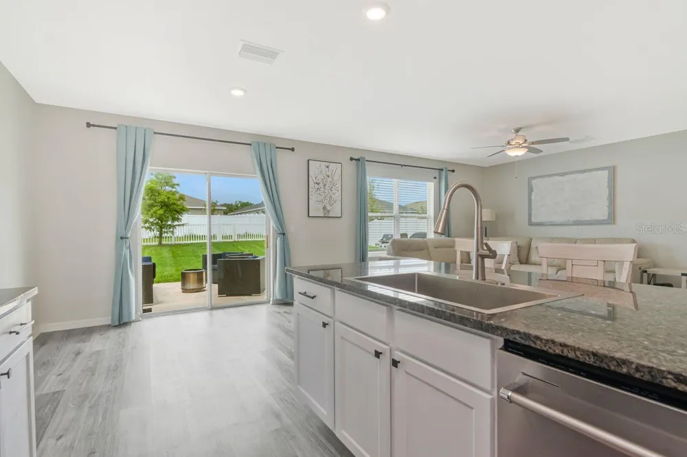6803 EZRA LOFT PLACE Zephyrhills, FL 33541