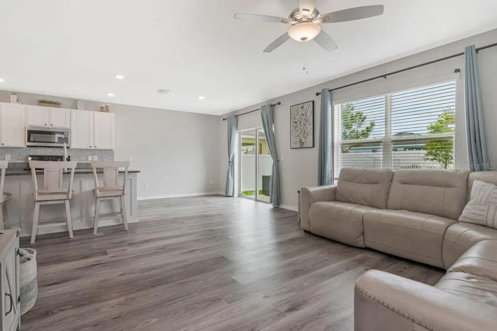 6803 EZRA LOFT PLACE Zephyrhills, FL 33541