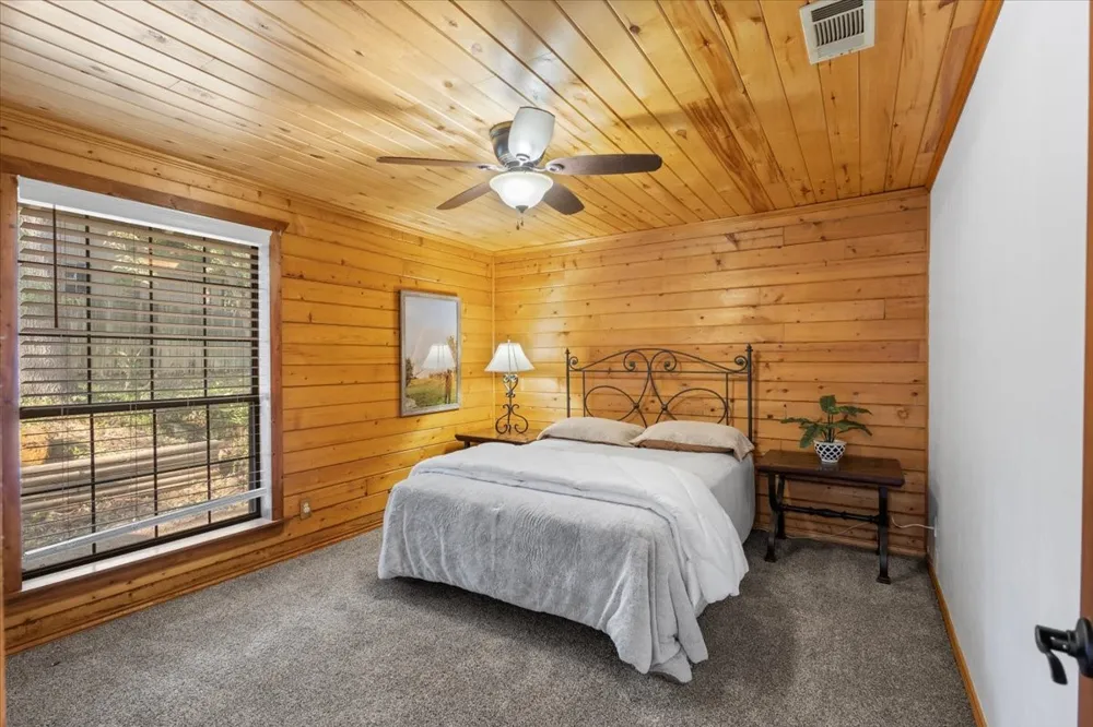 1603 Pineview Lane Hideaway, TX 75771