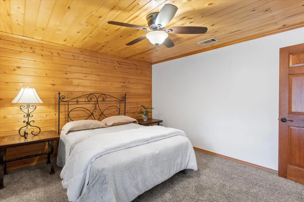 1603 Pineview Lane Hideaway, TX 75771