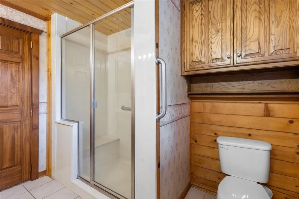 1603 Pineview Lane Hideaway, TX 75771