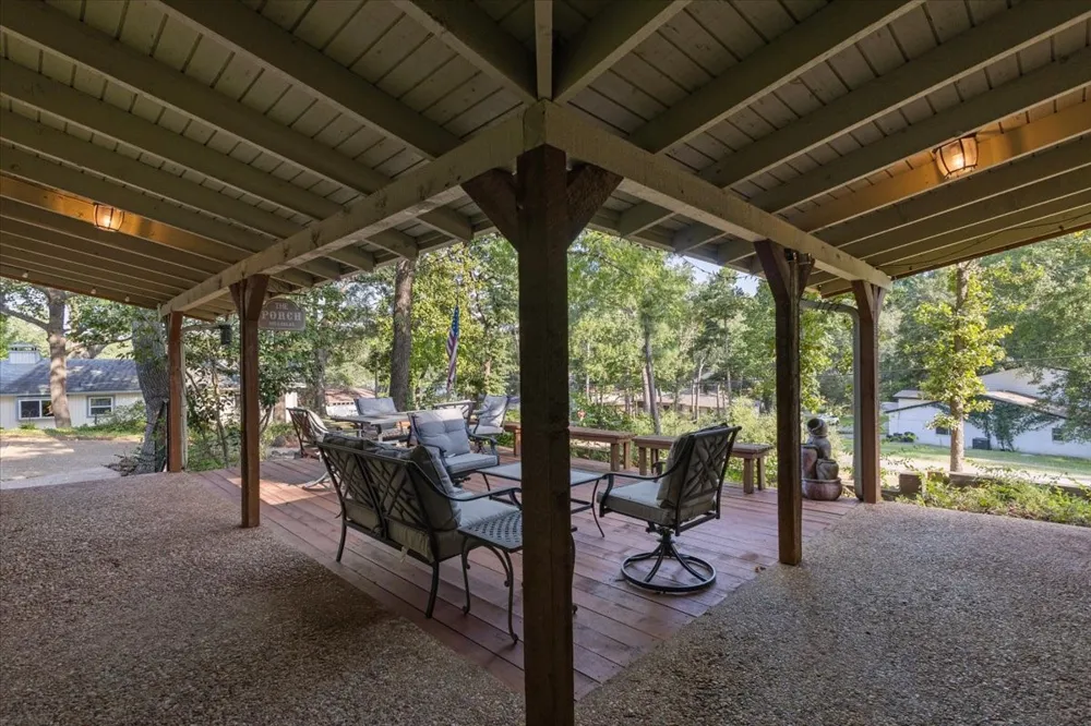 1603 Pineview Lane Hideaway, TX 75771