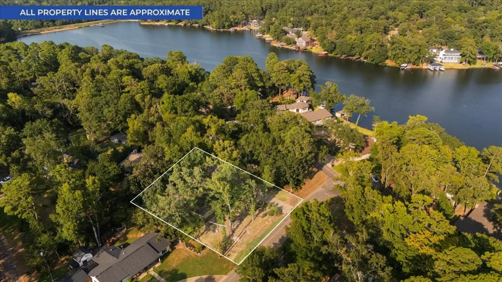 1603 Pineview Lane Hideaway, TX 75771