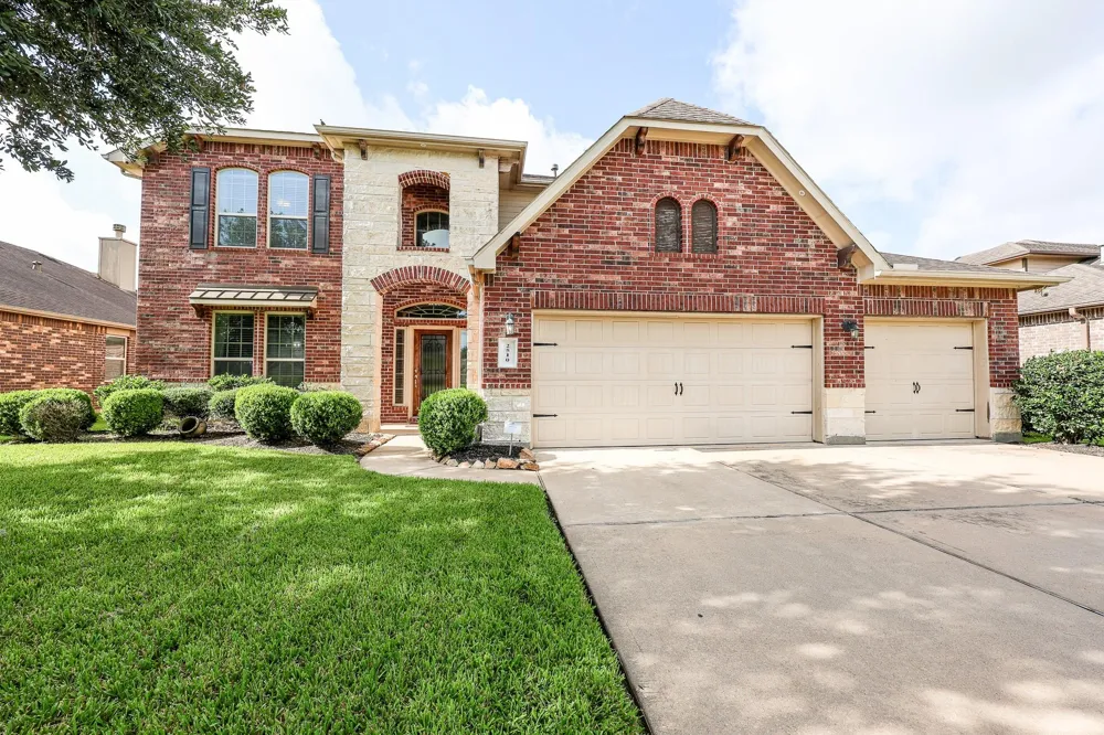 2510 Copper Fields Drive Rosharon, TX 77583