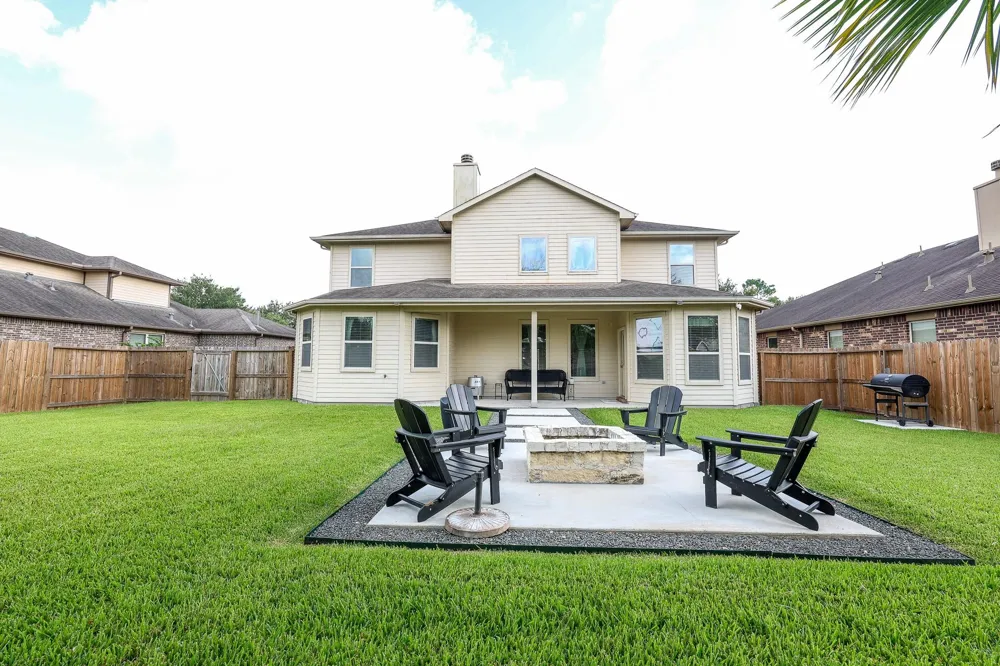 2510 Copper Fields Drive Rosharon, TX 77583
