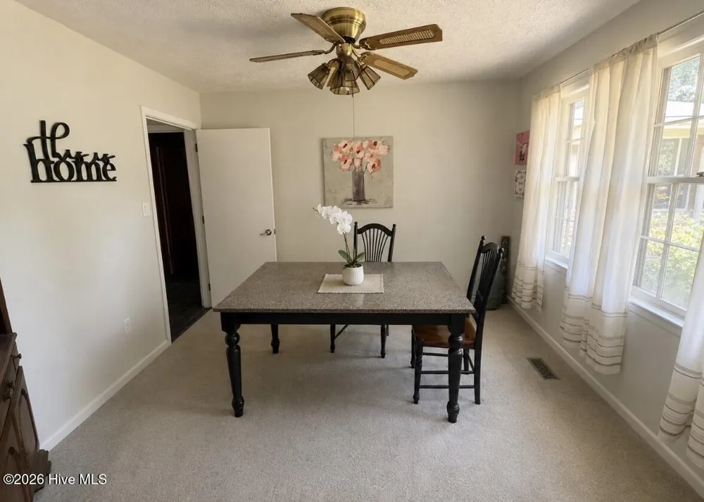 22581 Hoyl Circle Maxton, NC 28364