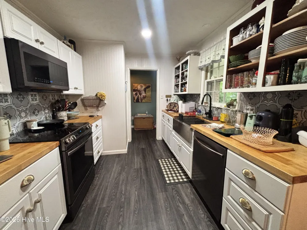 22581 Hoyl Circle Maxton, NC 28364