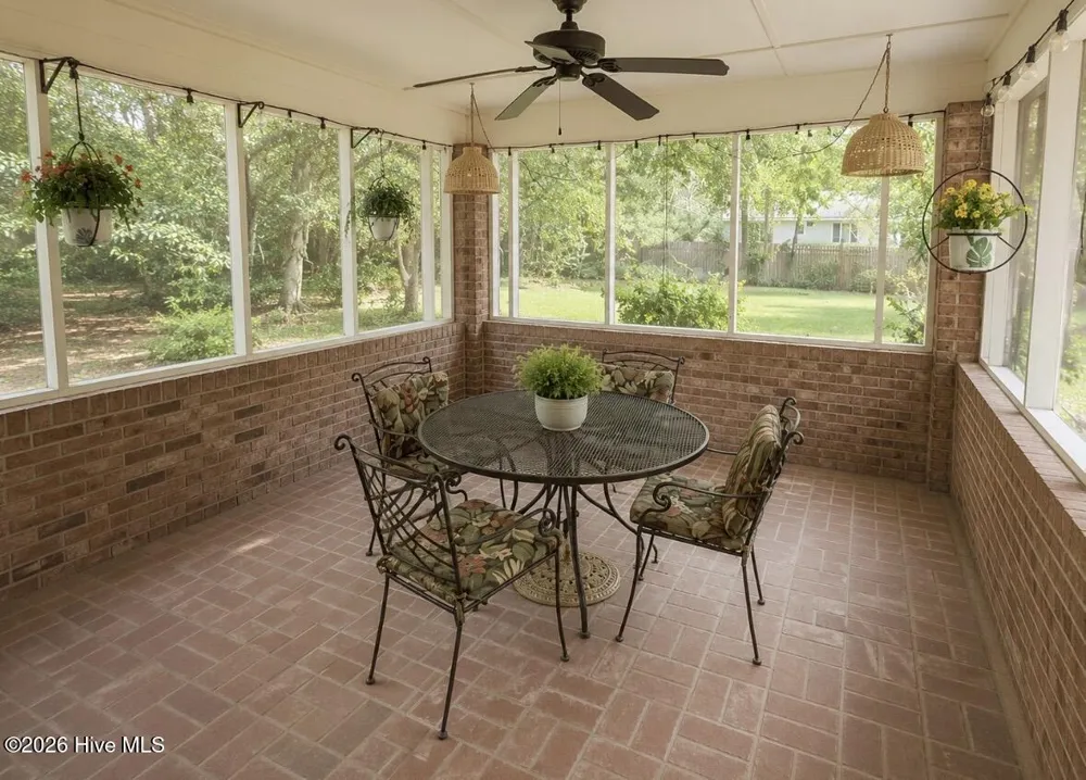 22581 Hoyl Circle Maxton, NC 28364