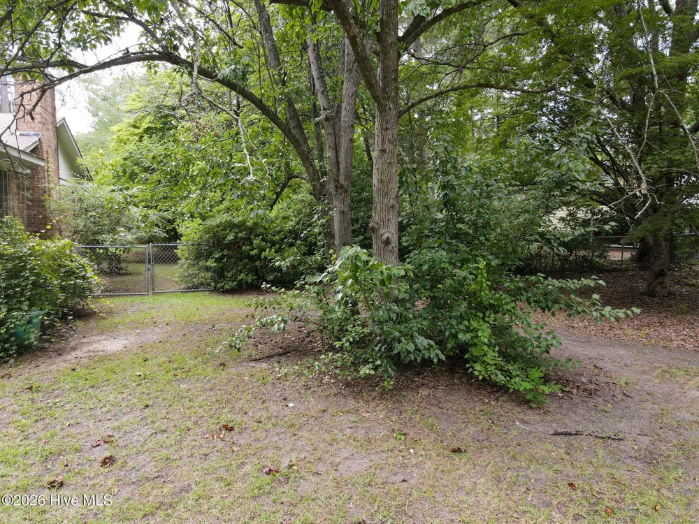 22581 Hoyl Circle Maxton, NC 28364