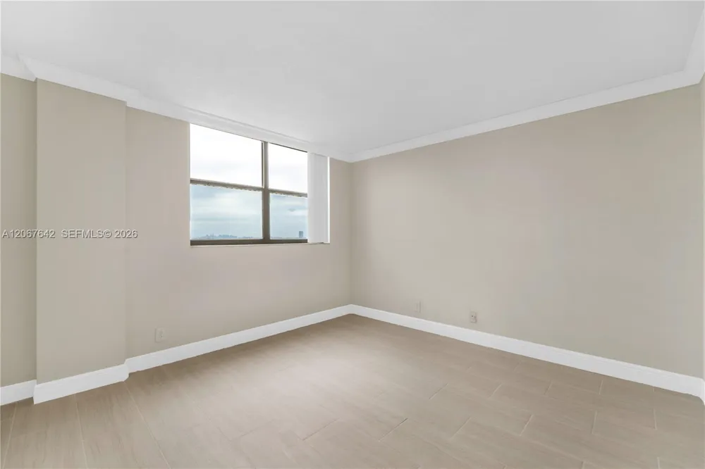 290 174th St #1519 Sunny Isles Beach, FL 33160