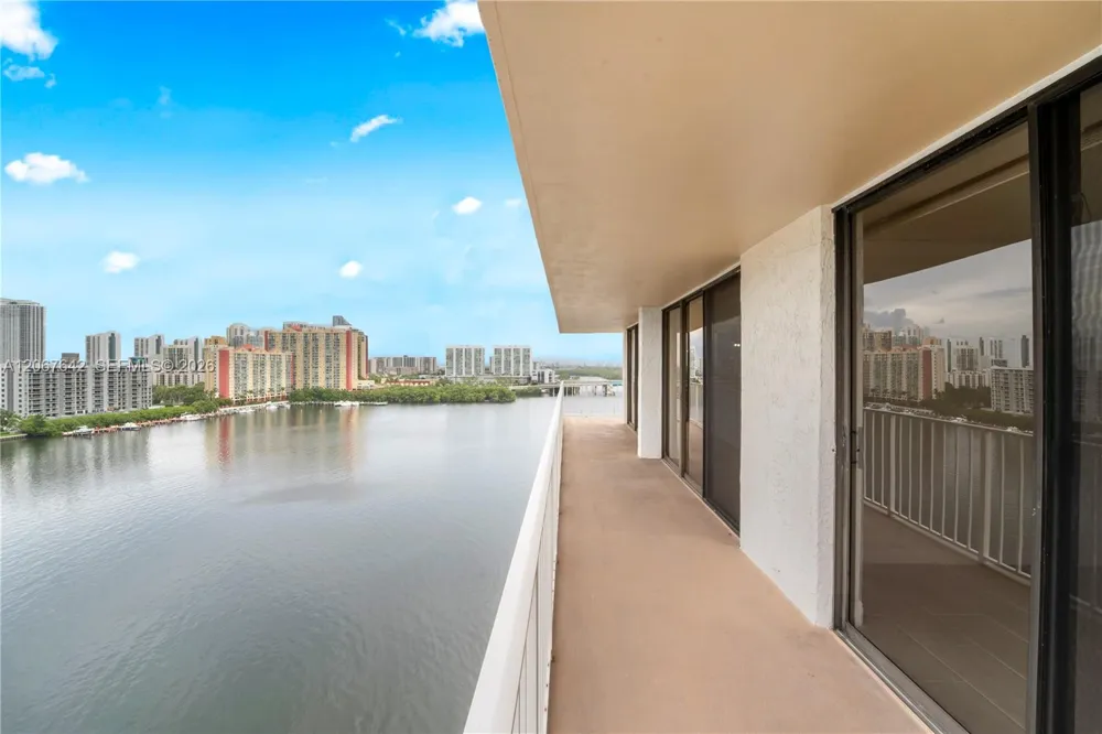 290 174th St #1519 Sunny Isles Beach, FL 33160