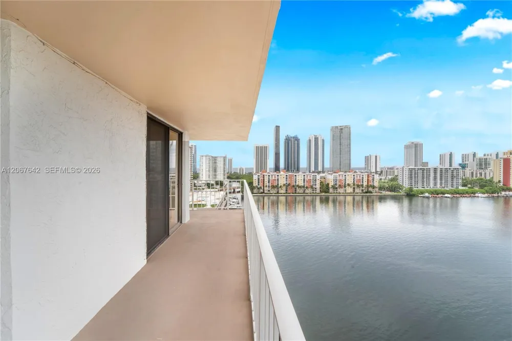 290 174th St #1519 Sunny Isles Beach, FL 33160
