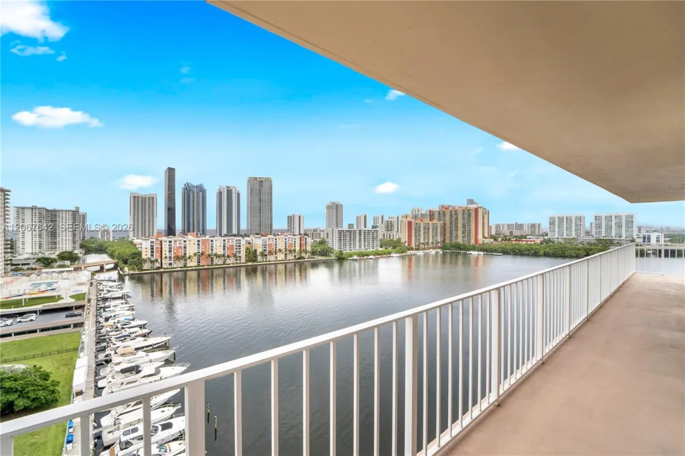 290 174th St #1519 Sunny Isles Beach, FL 33160