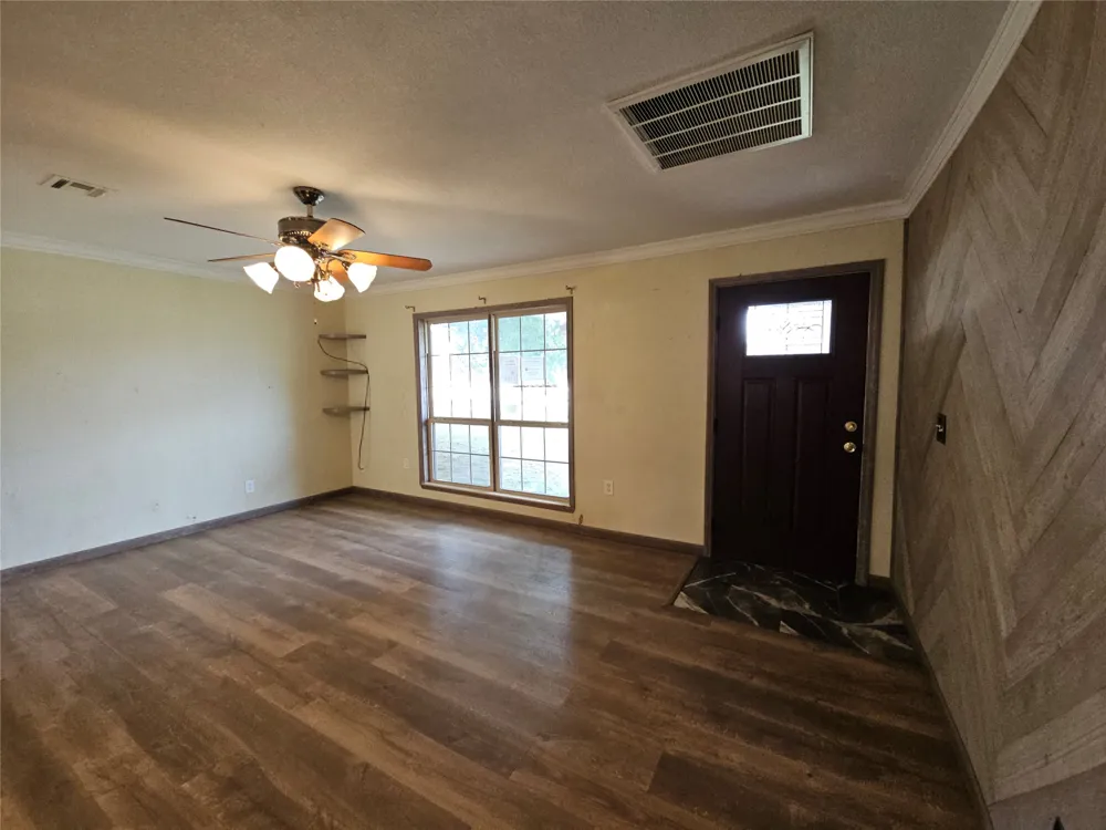409 W 4th Avenue Bristow, OK 74010