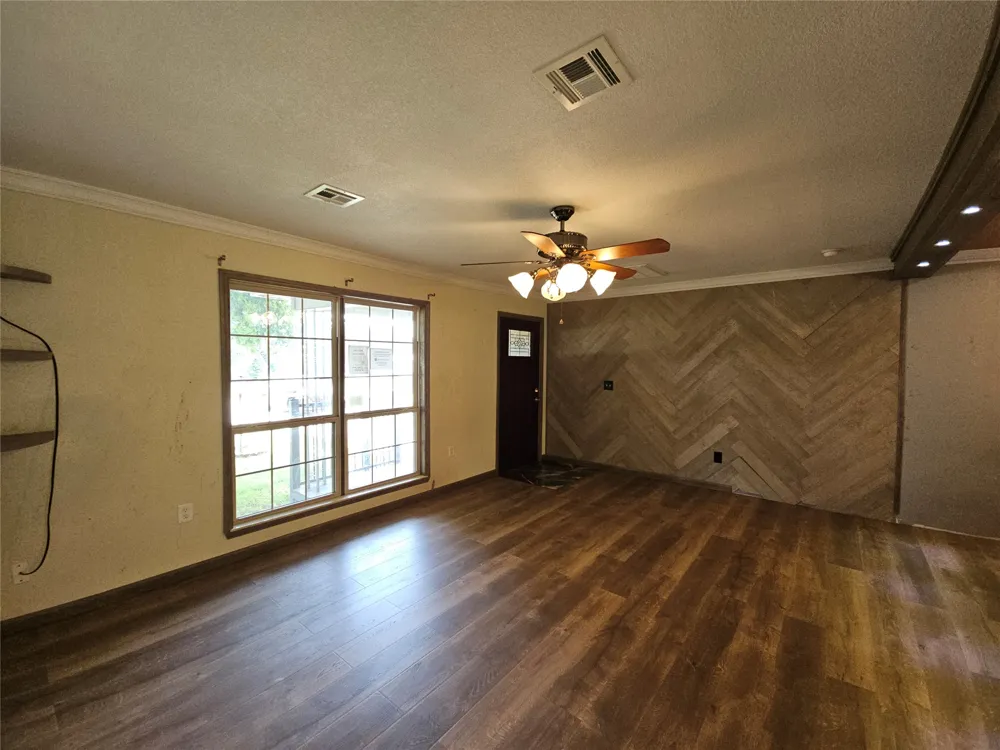 409 W 4th Avenue Bristow, OK 74010