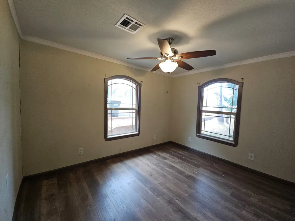 409 W 4th Avenue Bristow, OK 74010