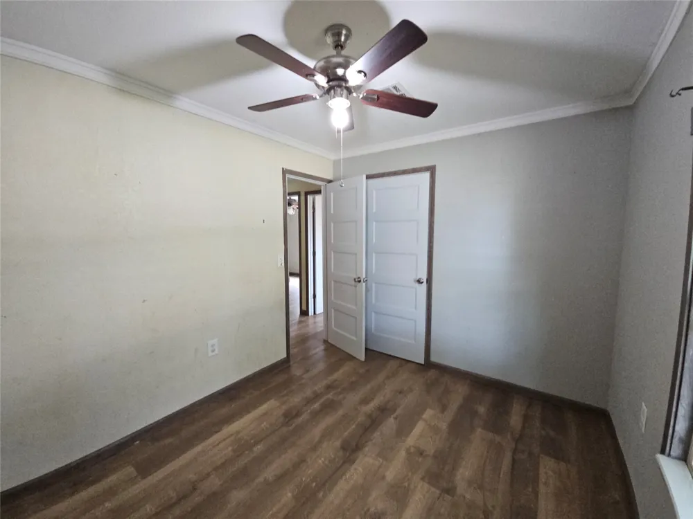 409 W 4th Avenue Bristow, OK 74010