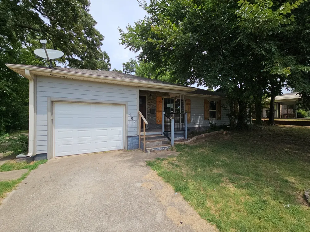 409 W 4th Avenue Bristow, OK 74010