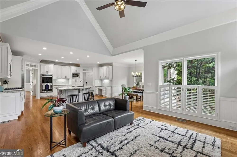 1200 Richmond Glen CIR Milton, GA 30004