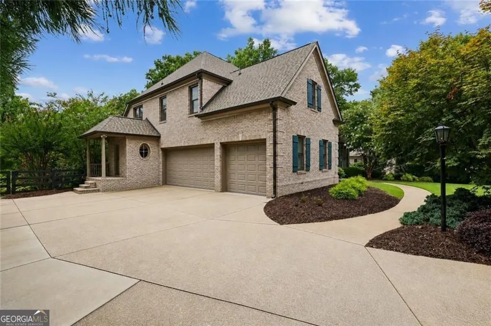 1200 Richmond Glen CIR Milton, GA 30004