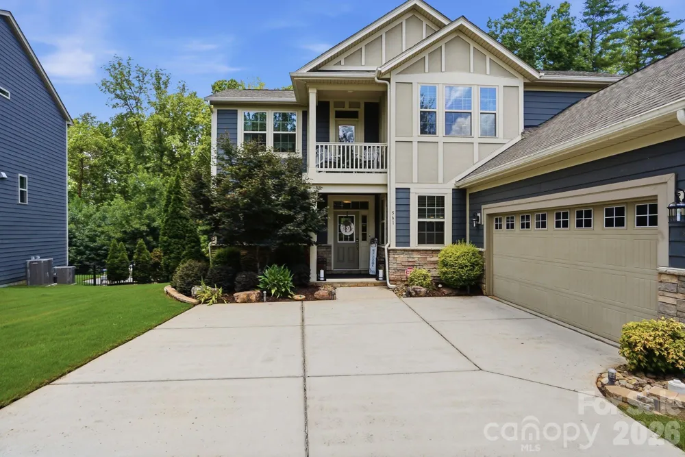 561 Sandbar Point Lake Wylie, SC 29710