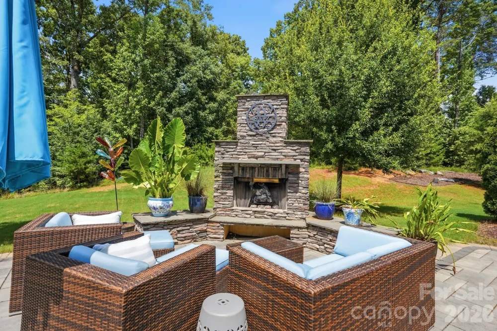 561 Sandbar Point Lake Wylie, SC 29710