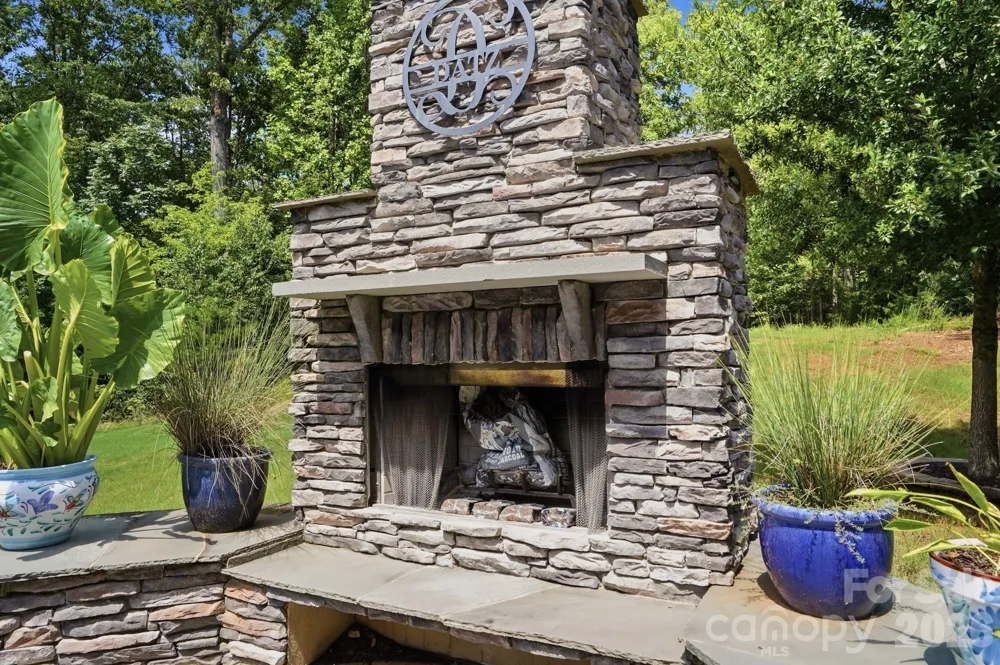561 Sandbar Point Lake Wylie, SC 29710