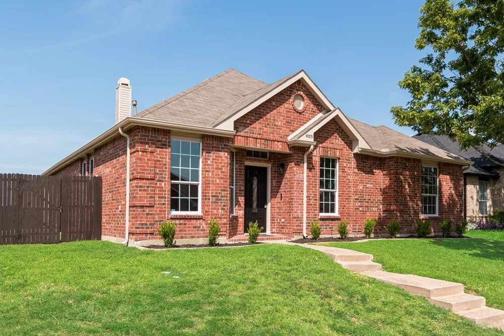 4005 Carrington Drive Garland, TX 75043