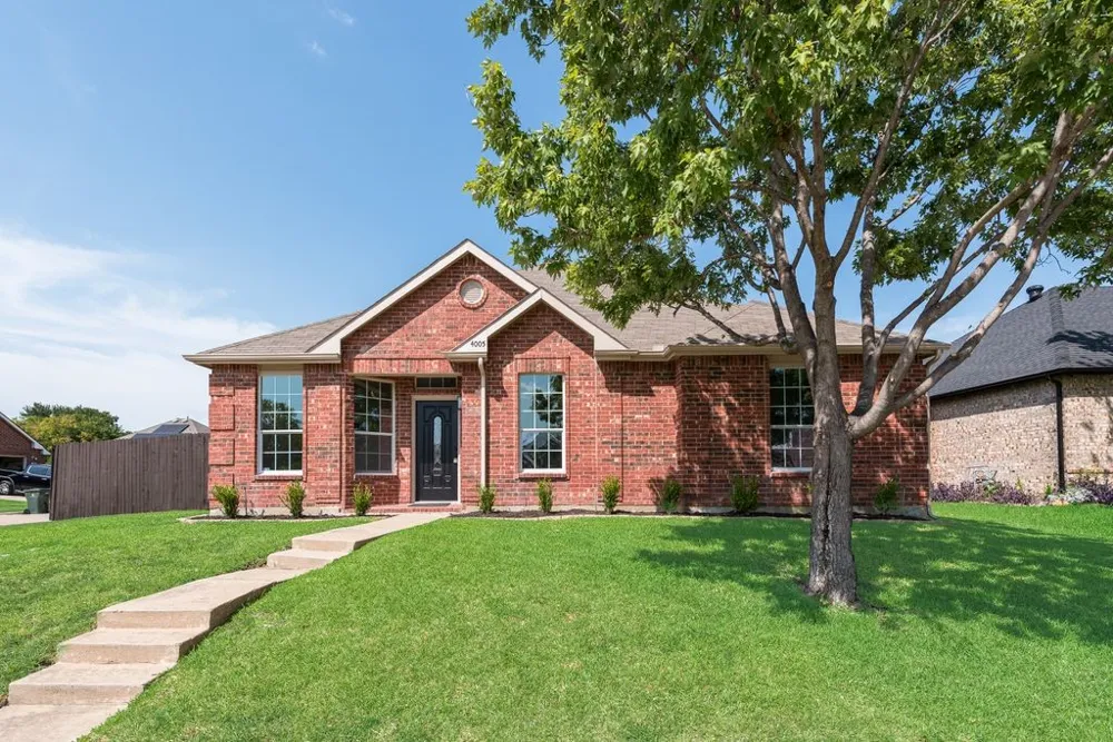 4005 Carrington Drive Garland, TX 75043