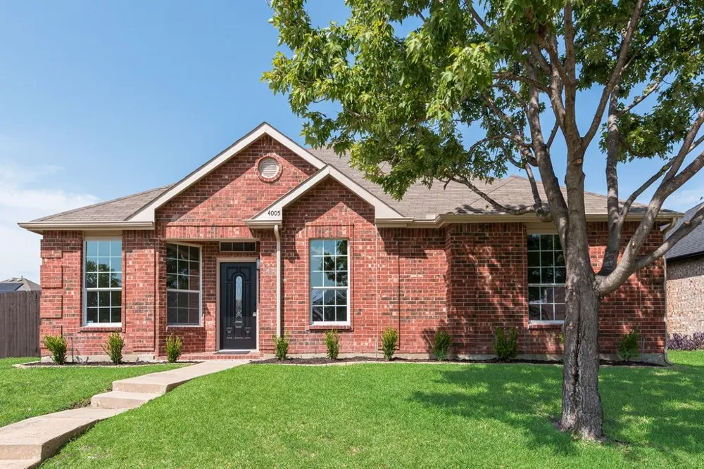 4005 Carrington Drive Garland, TX 75043