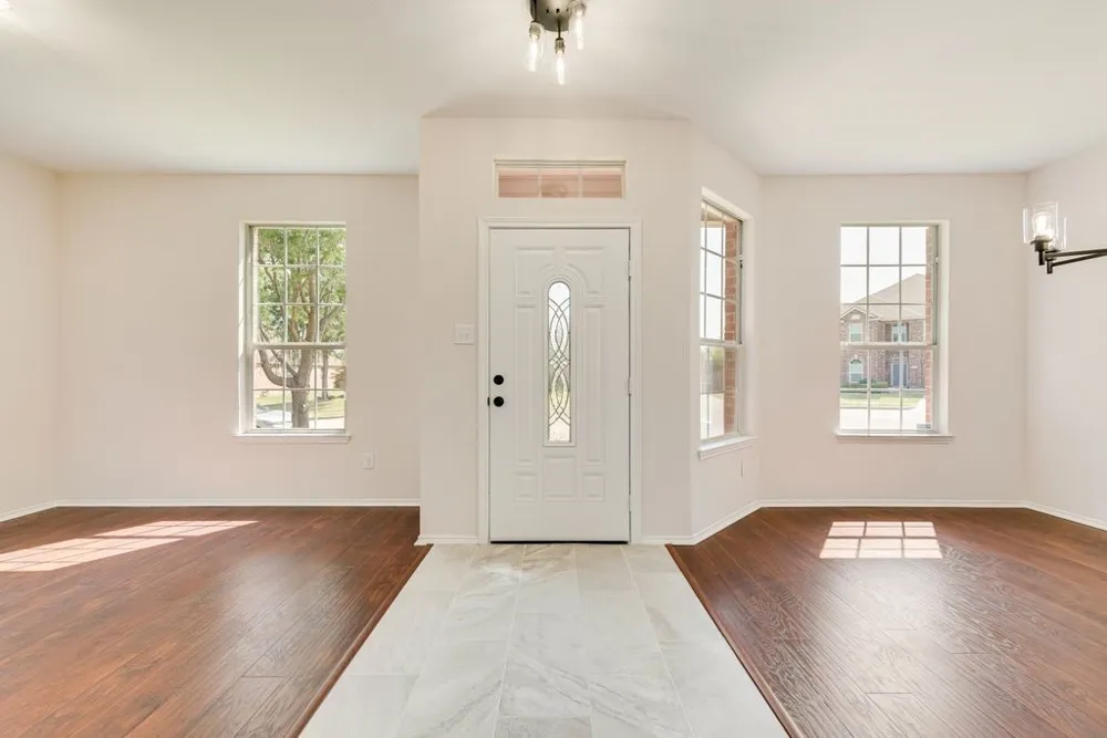 4005 Carrington Drive Garland, TX 75043