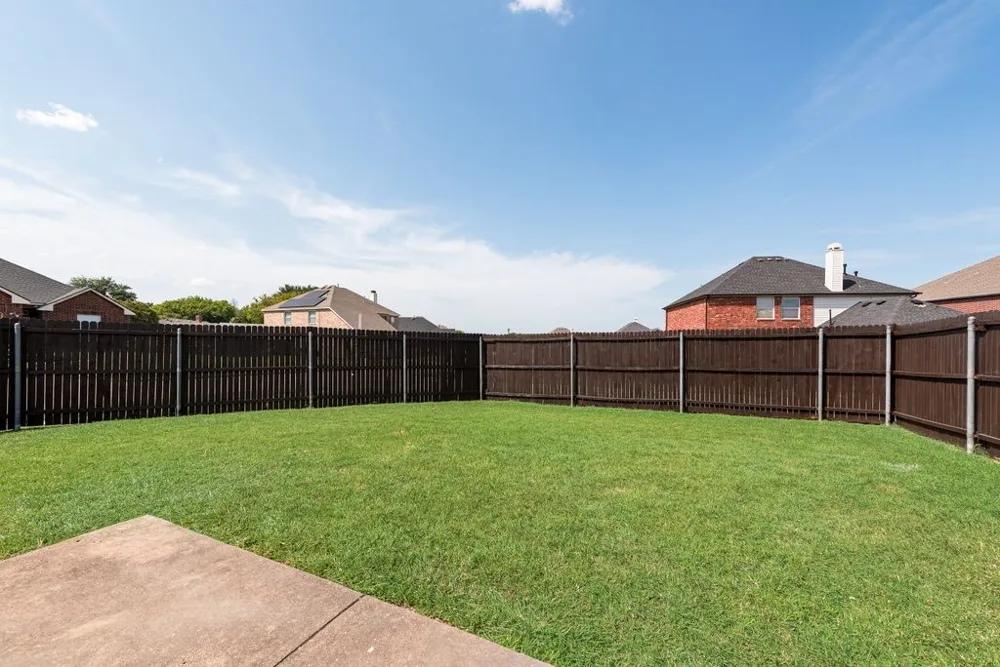 4005 Carrington Drive Garland, TX 75043