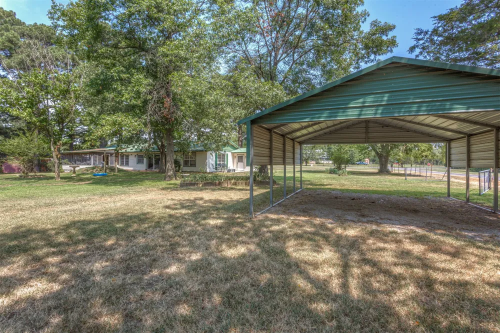 71339 S 329 ROAD Wagoner, OK 74467