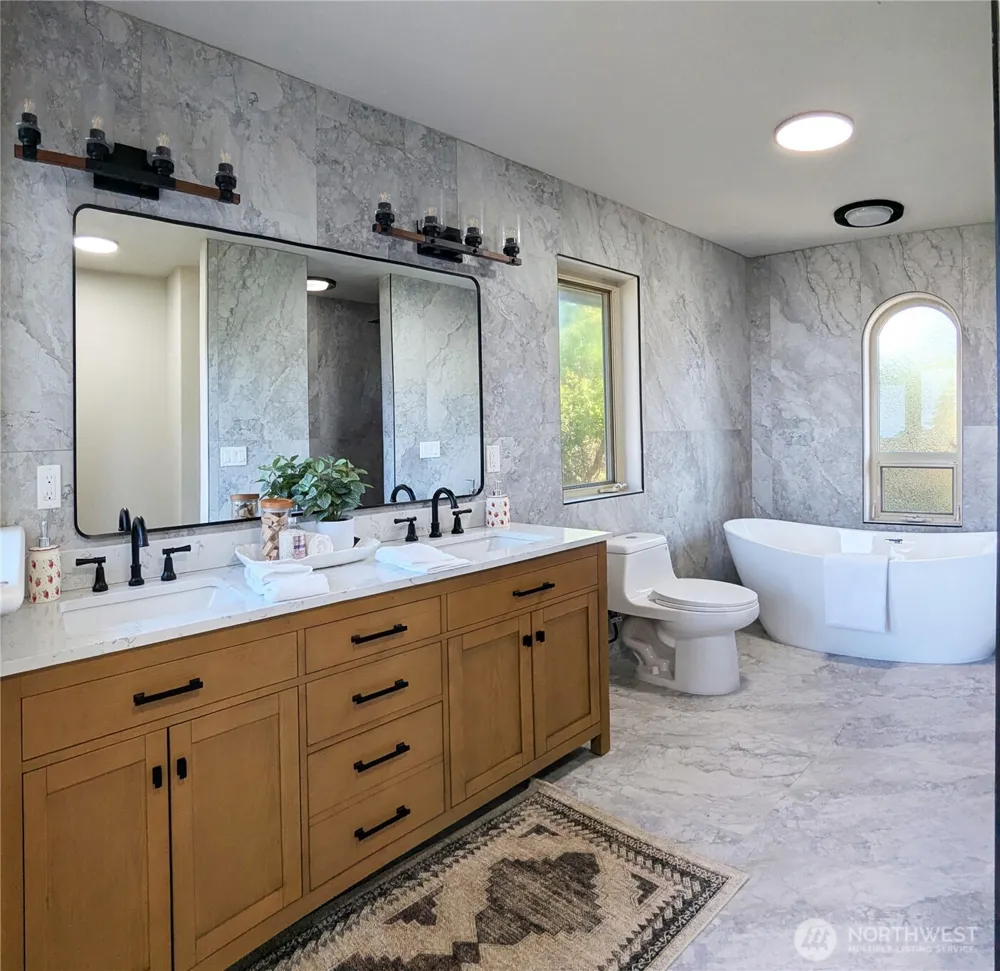 315 Quails Roost Road Sequim, WA 98382