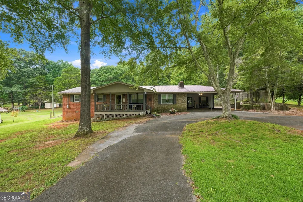 5 Elaine DR SW Cave Spring, GA 30124
