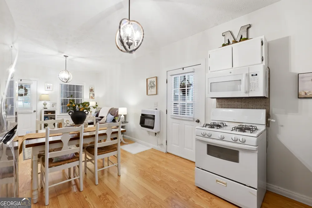 5 Elaine DR SW Cave Spring, GA 30124