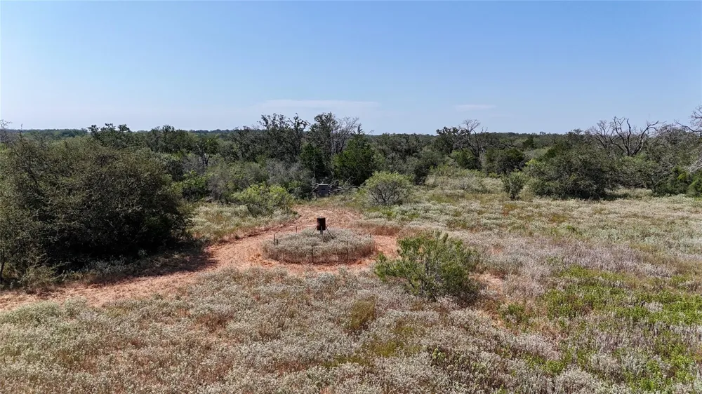 Cr 426 Waelder, TX 78959