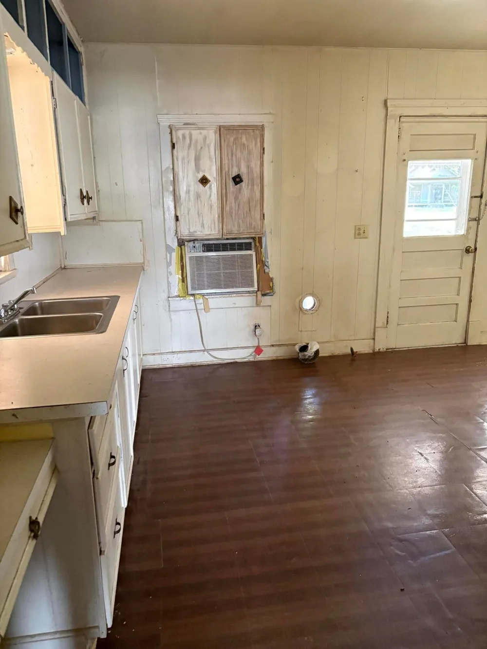 214 S Main Street Afton, OK 74331