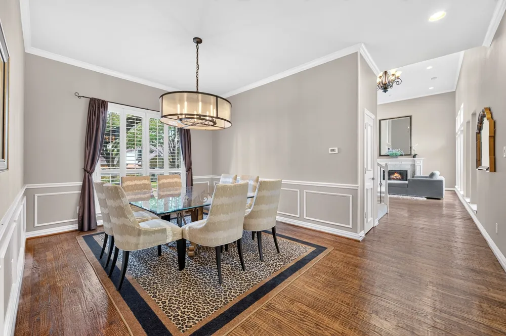 18728 Thorntree Lane Dallas, TX 75252