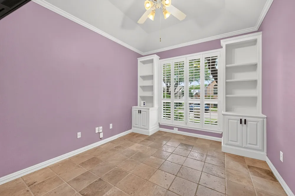 18728 Thorntree Lane Dallas, TX 75252