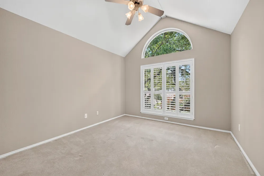 18728 Thorntree Lane Dallas, TX 75252