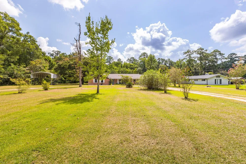 536 Wallisville Road Liberty, TX 77575