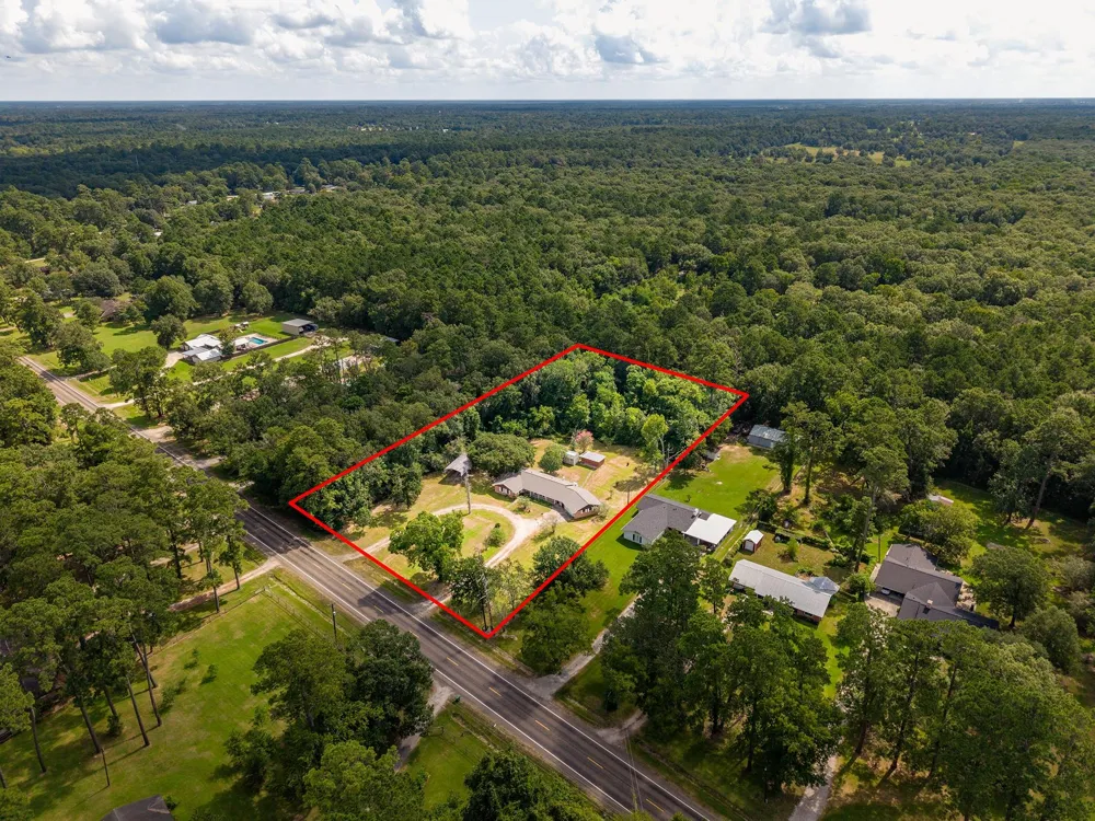 536 Wallisville Road Liberty, TX 77575