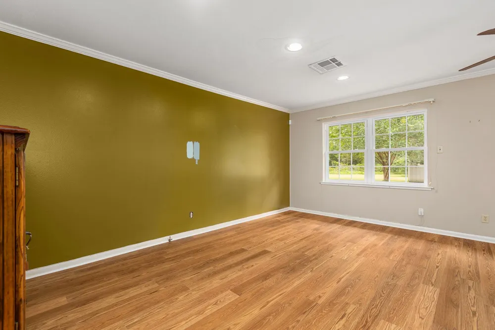 536 Wallisville Road Liberty, TX 77575