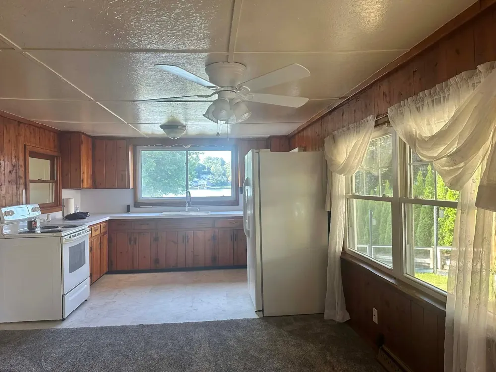 2165 Van Dyke Street Conklin, MI 49403