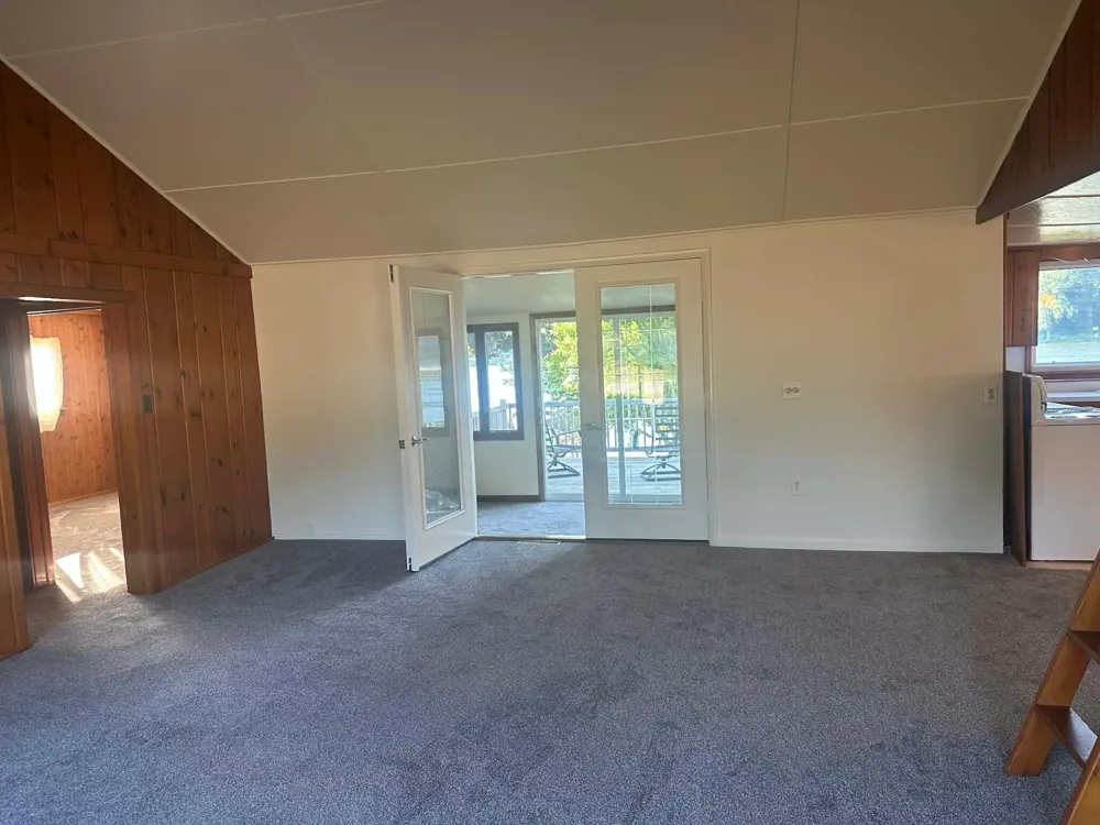 2165 Van Dyke Street Conklin, MI 49403