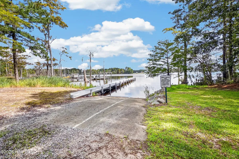 346 See View L Lane Hertford, NC 27944